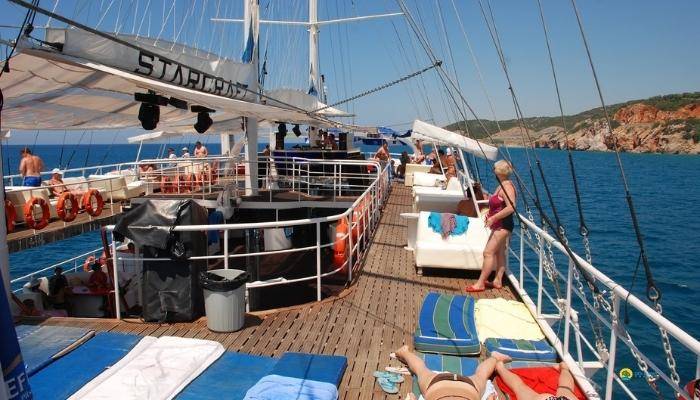 ALANYA BOAT TRIP FROM SIDE - EXCURSIONS IN SIDE