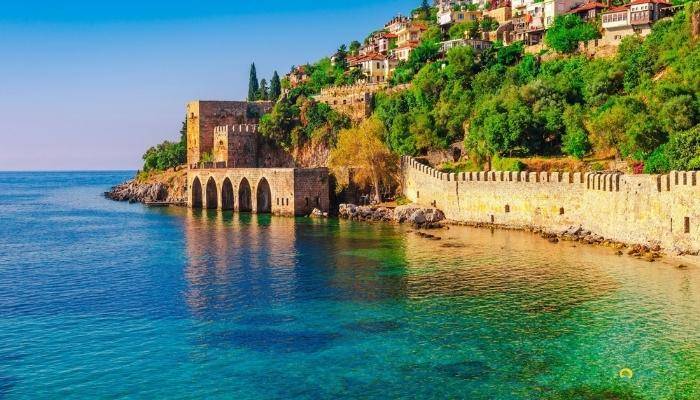 ALANYA �EH�R TURU - S�DE GEZ�LECEK YERLER VE TURLAR