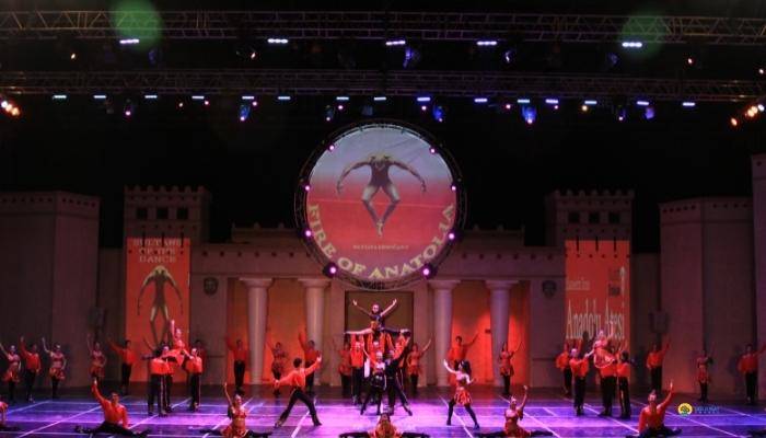 DANSEFORESTILLING FIRE OF ANATOLIA FRA ALANYA - UDFLUGTER I ALANYA