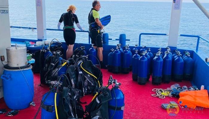 DYKKING I SIDE - UTFLYKTER I SIDE