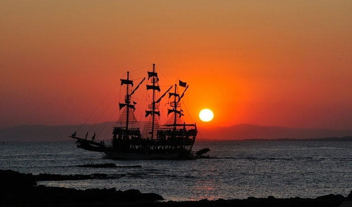 FETH�YE G�N BATIMI TEKNE TURU - FETH�YE GEZ�LECEK YERLER VE TURLAR