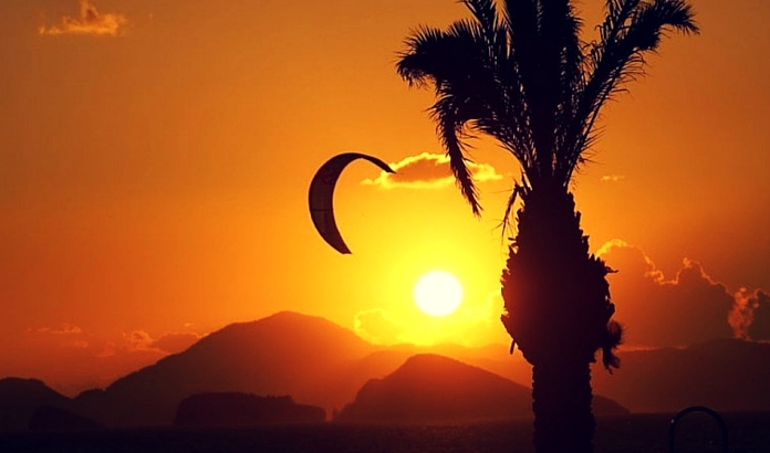 FETH�YE G�N BATIMI TEKNE TURU - FETH�YE GEZ�LECEK YERLER VE TURLAR